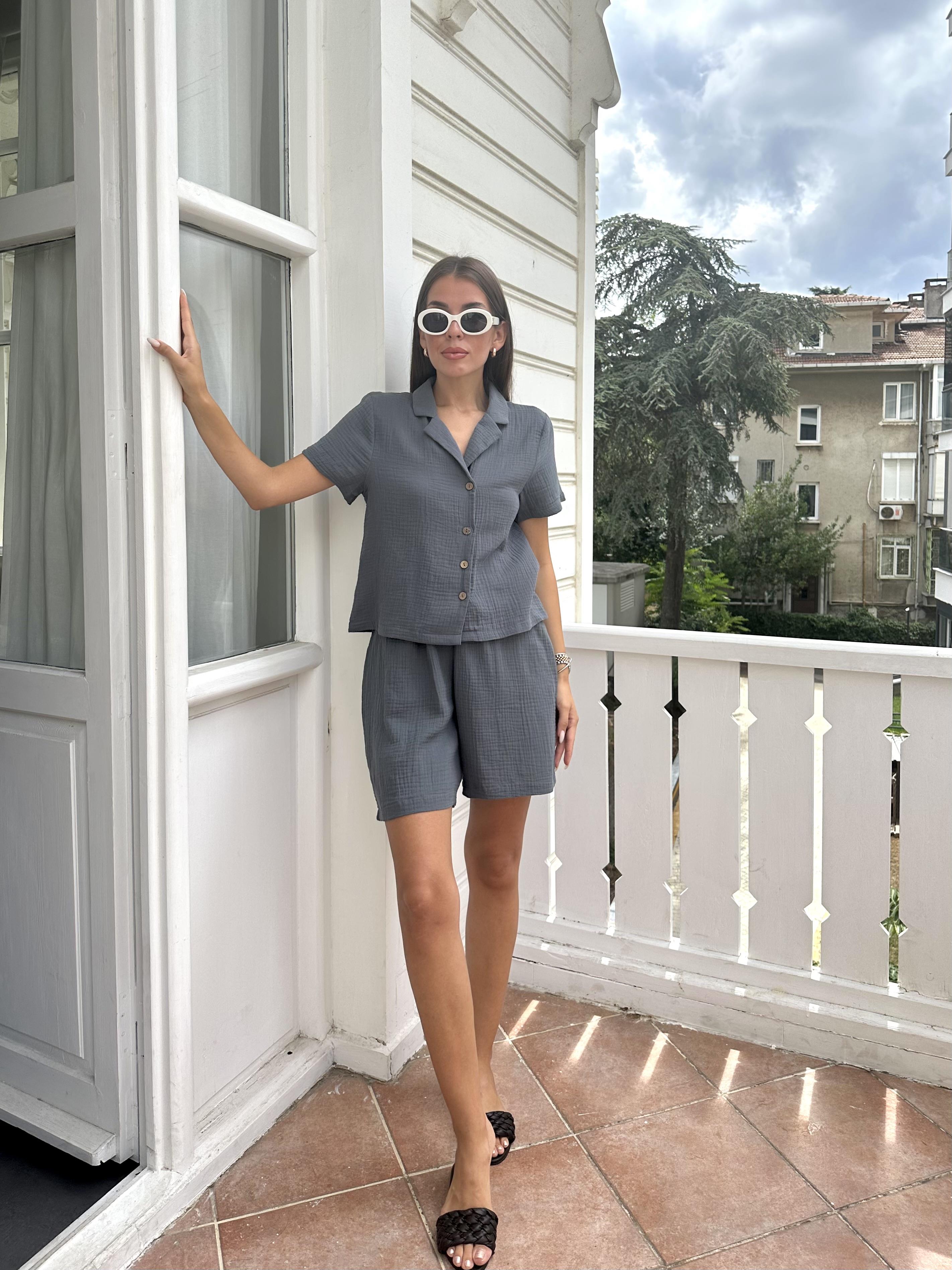 Gri  Gofre Kadın Takım