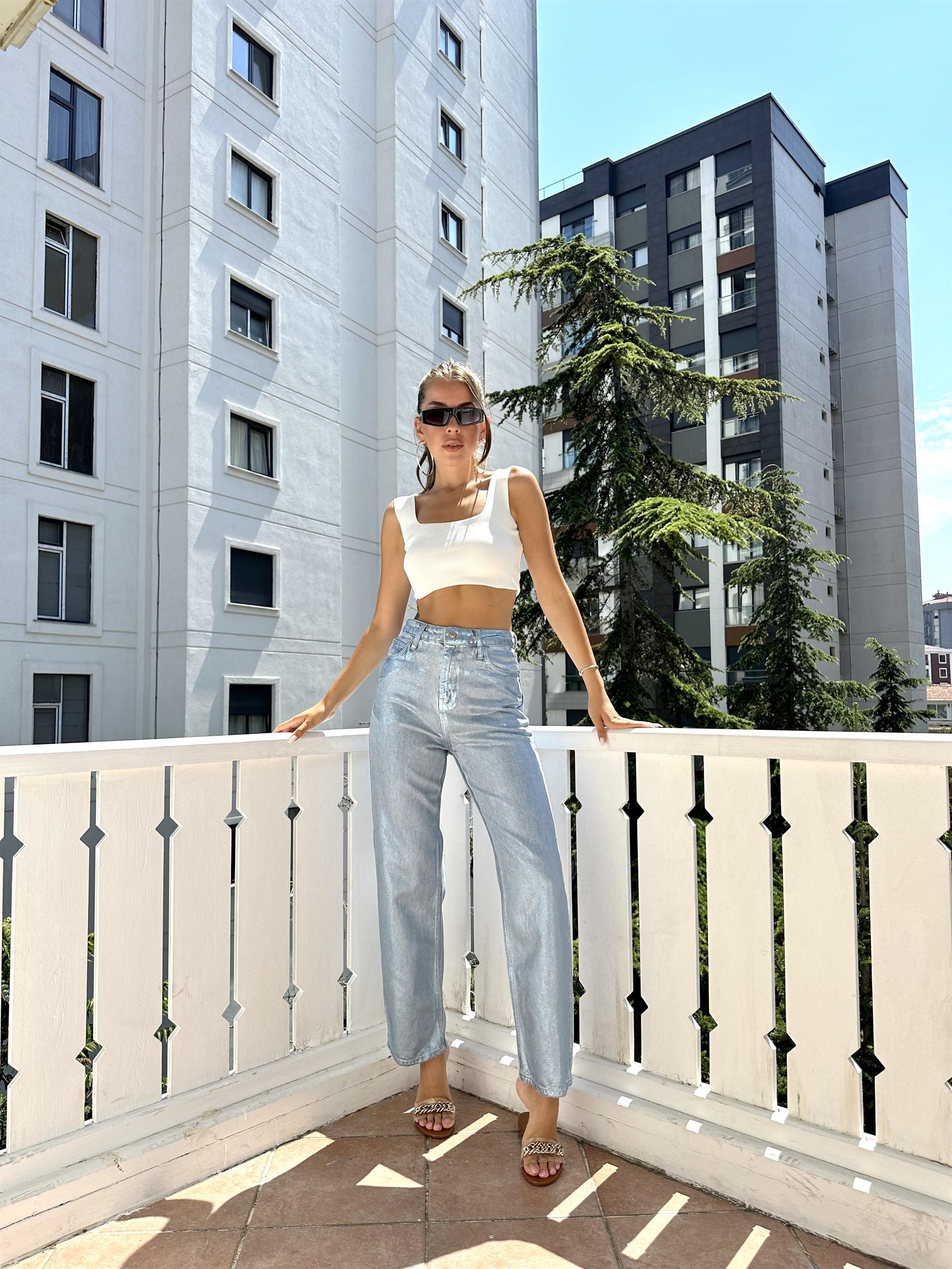 Gümüş Parlak Doku Jean 