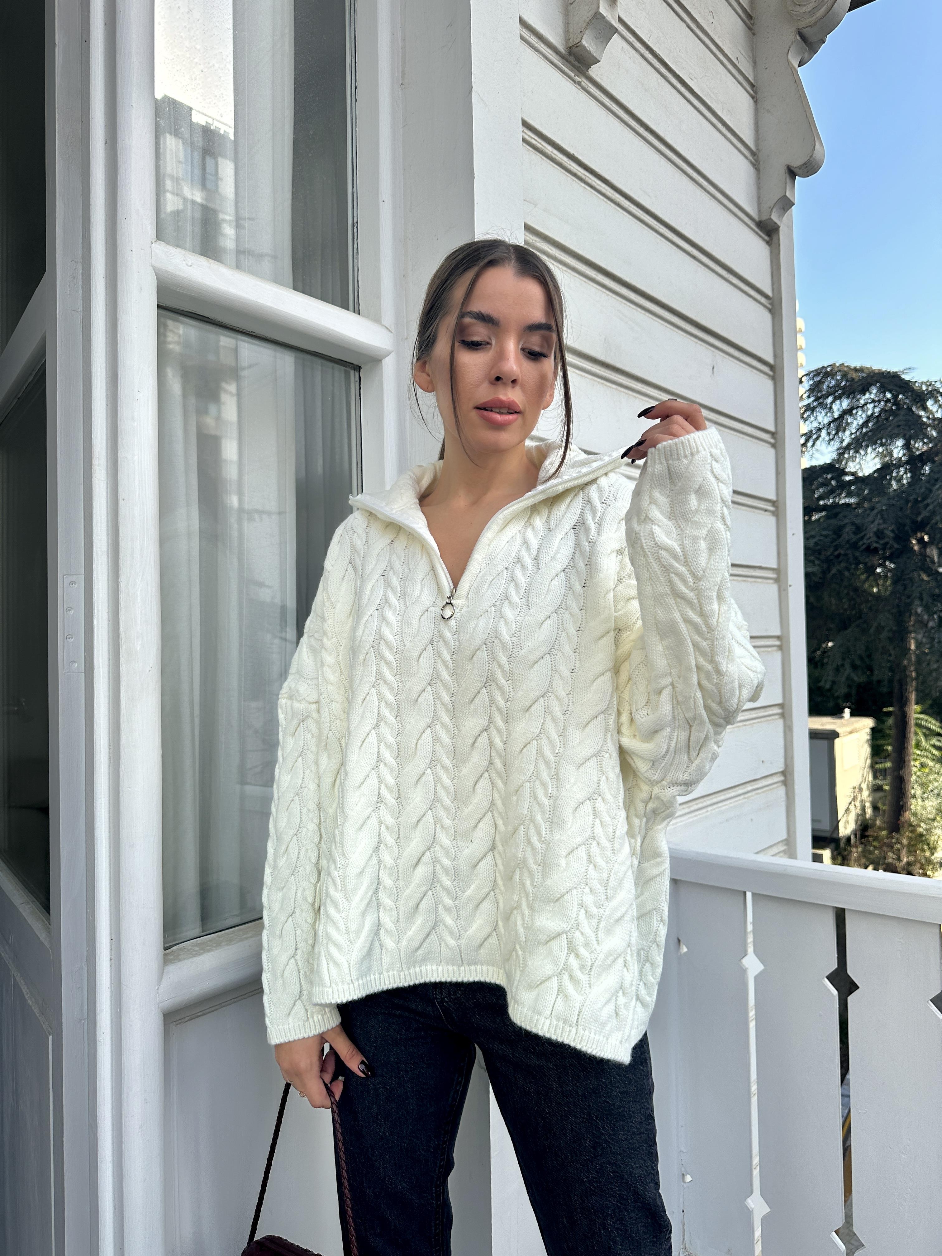 Kemik Saç Örgülü Fermuarlı Kazak