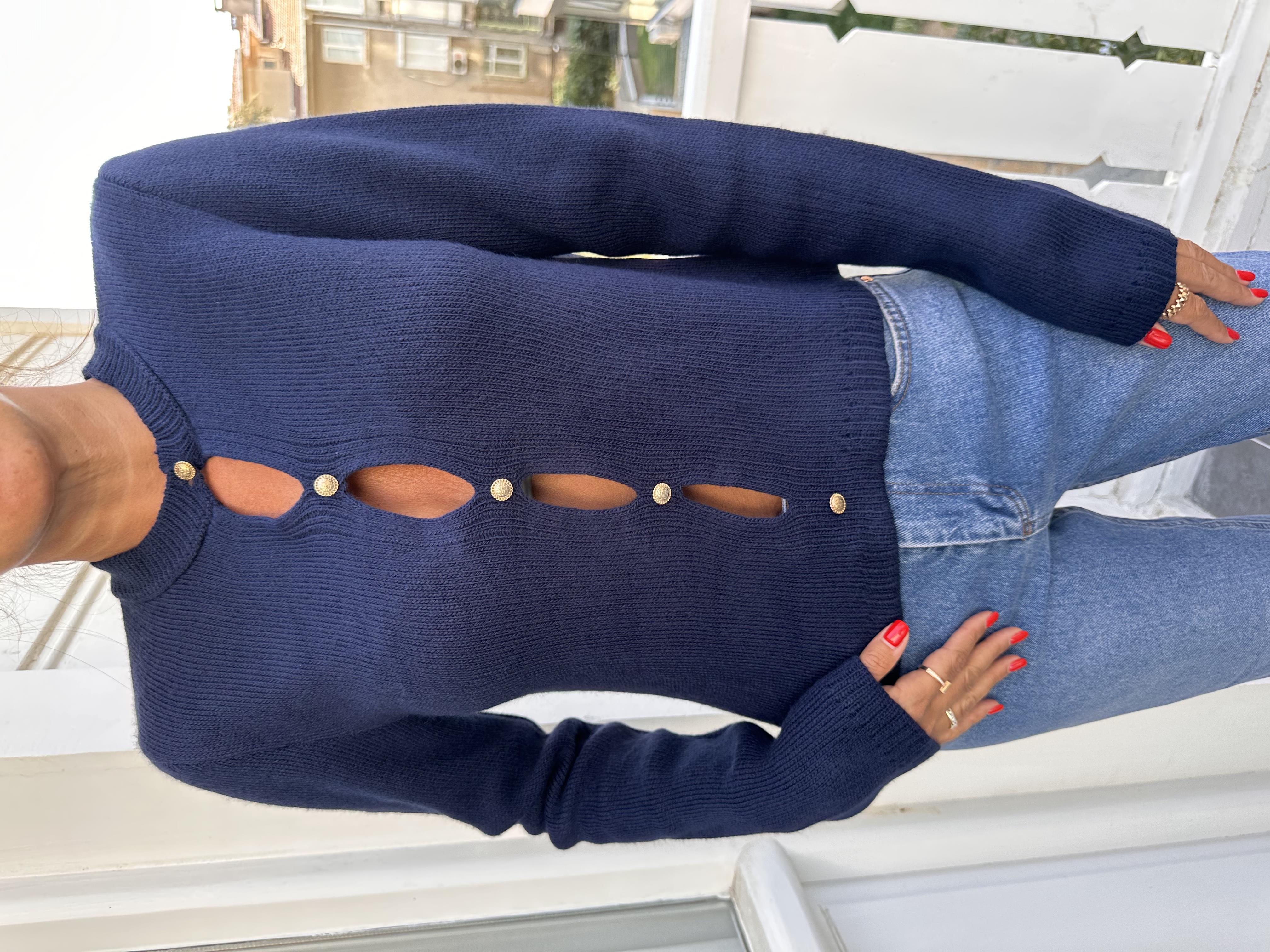 Lacivert Damla Dekolteli Düğmeli Kazak