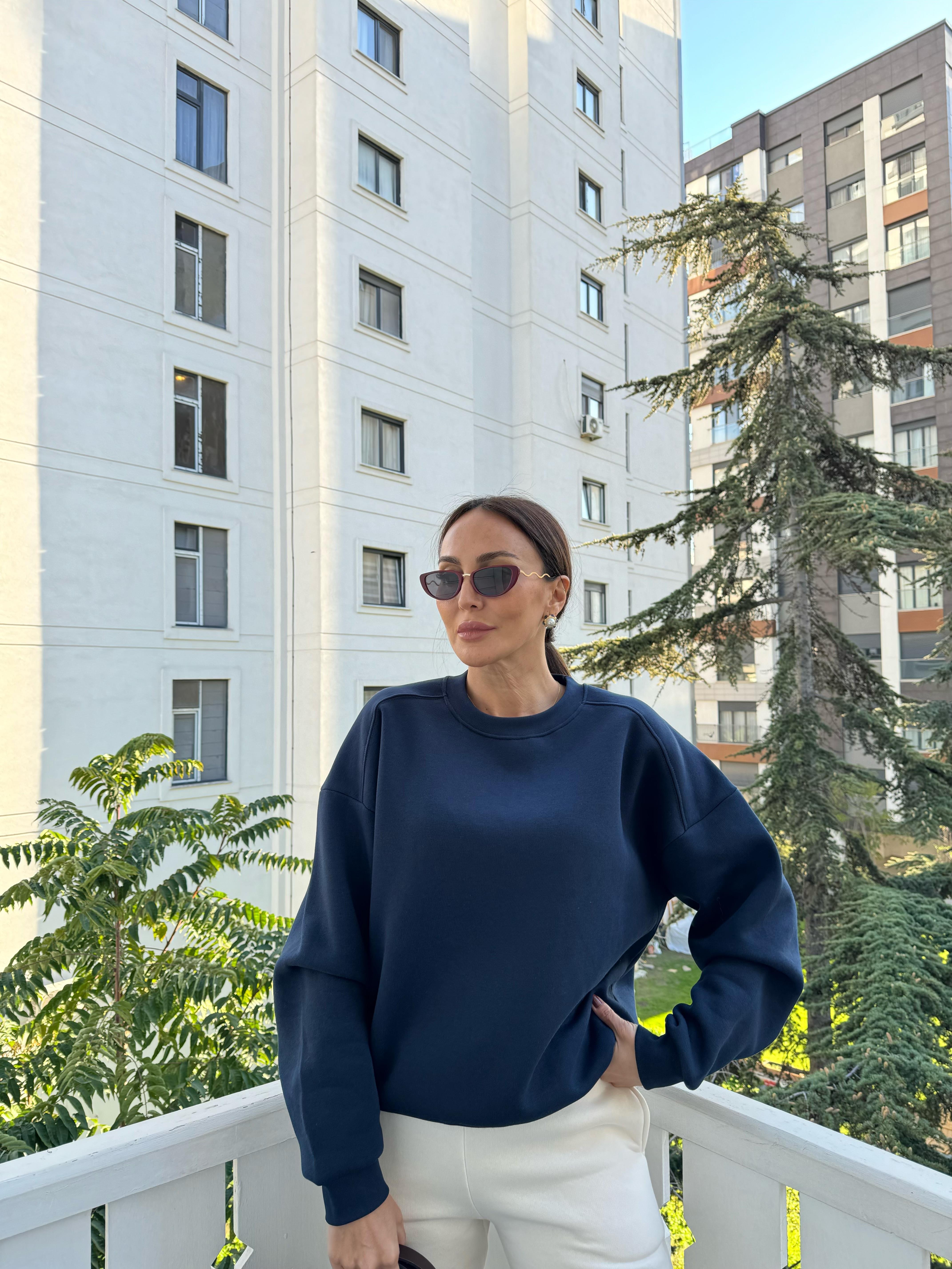 Lacivert Kanallı Düz Sweat