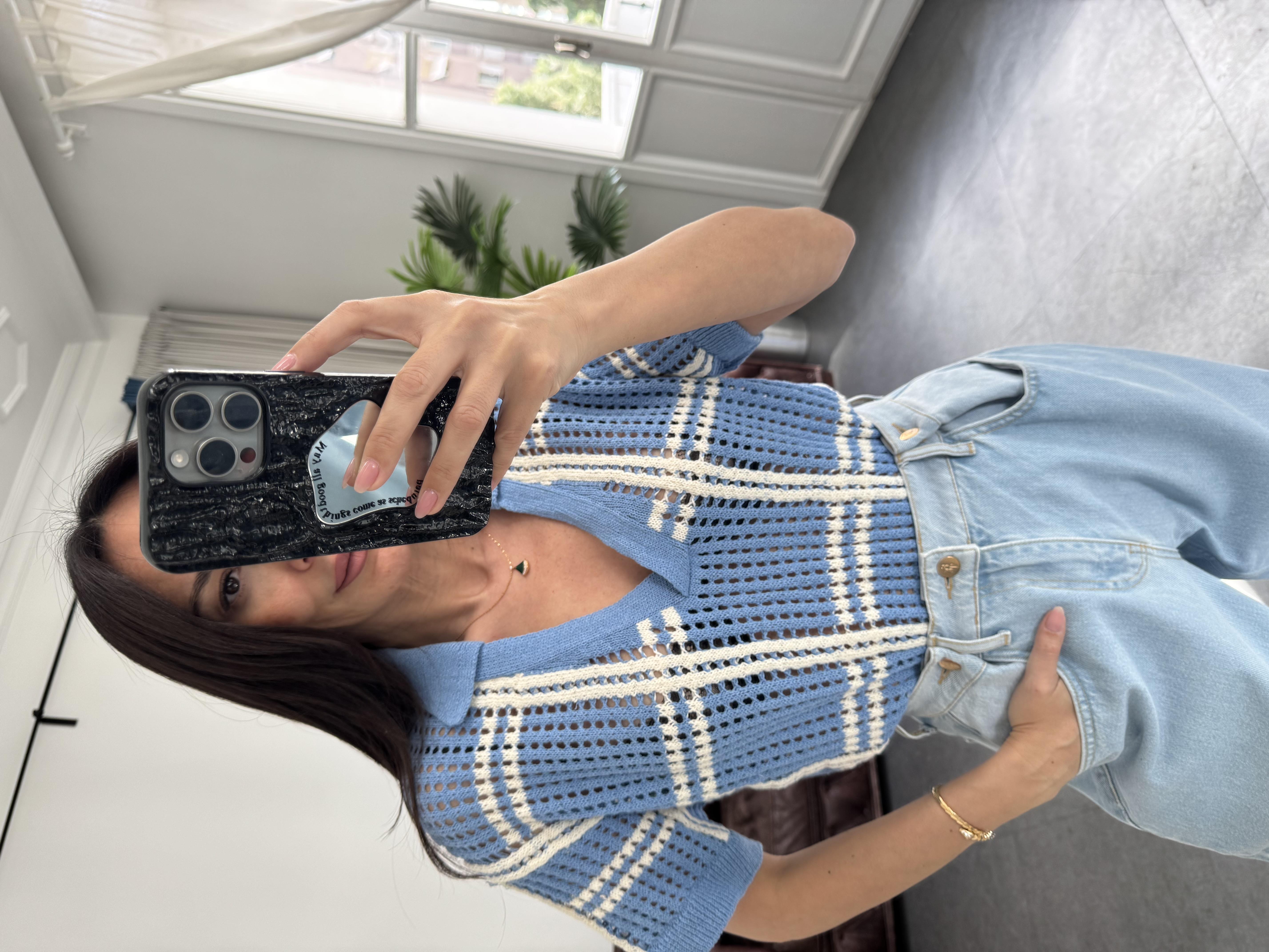 Mavi Kısa Kol Delikli Triko Bluz