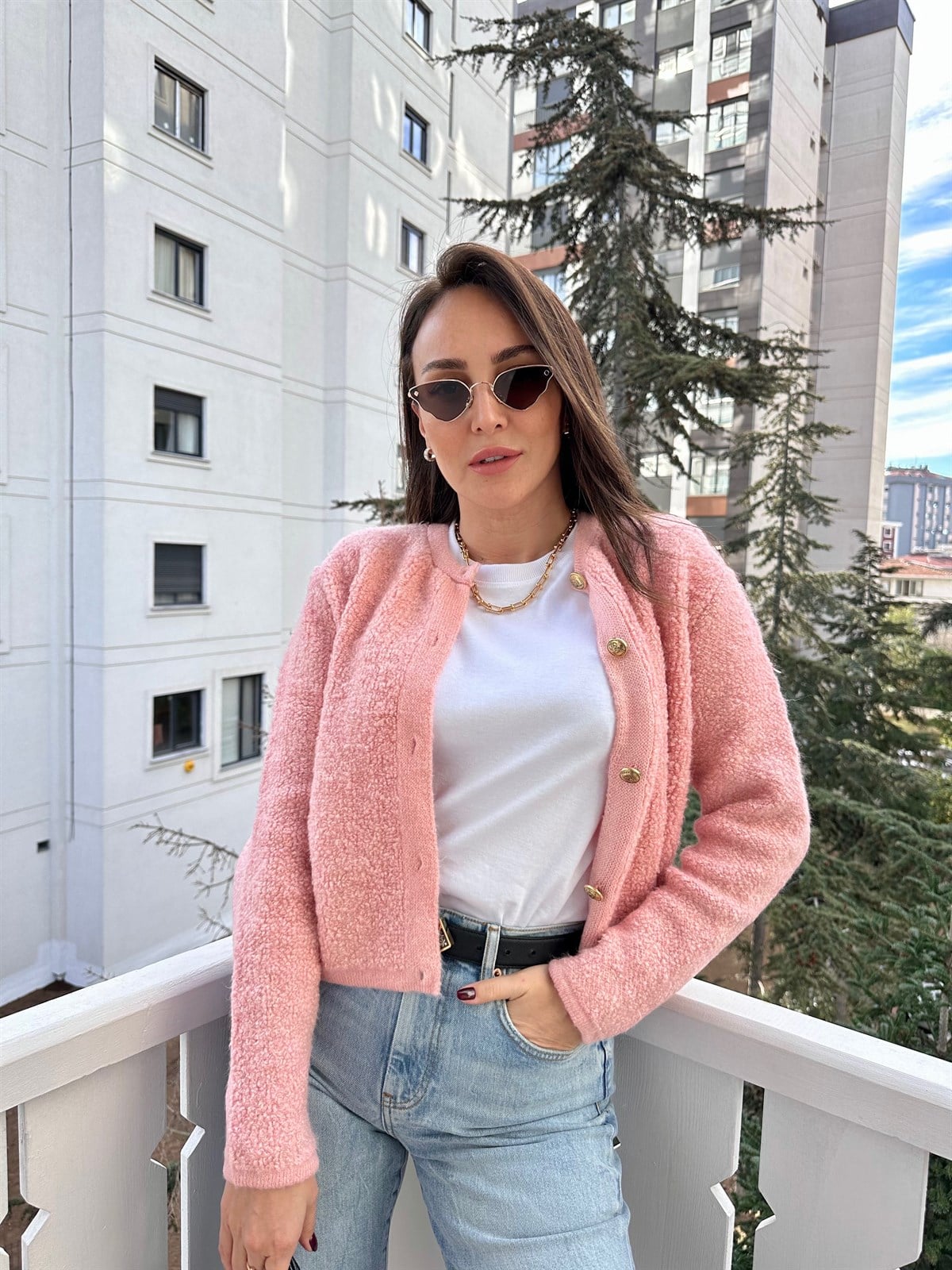Pembe  Altın Renk Düğmeli Hırka