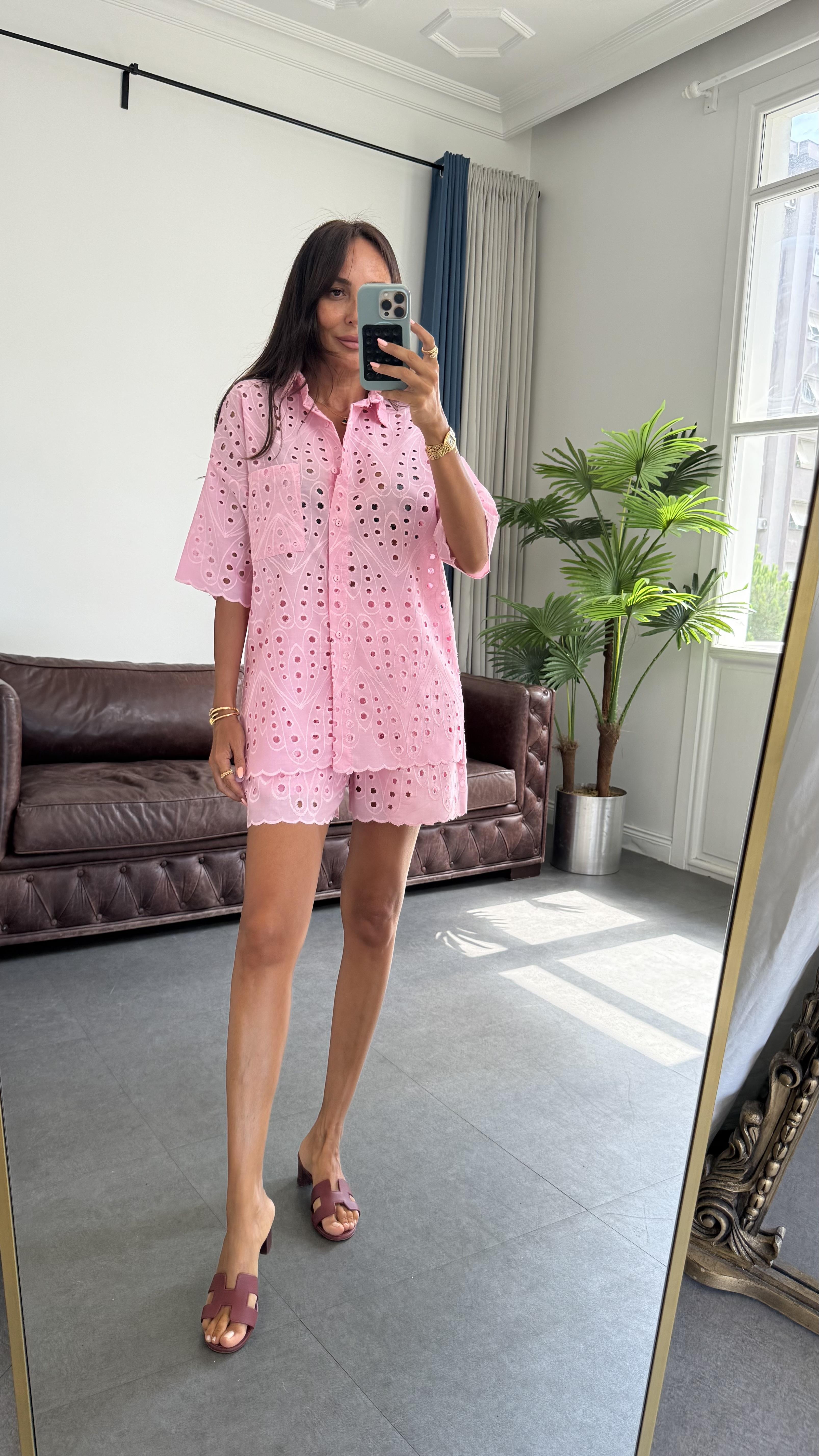 Pembe Brode Şortlu Takım