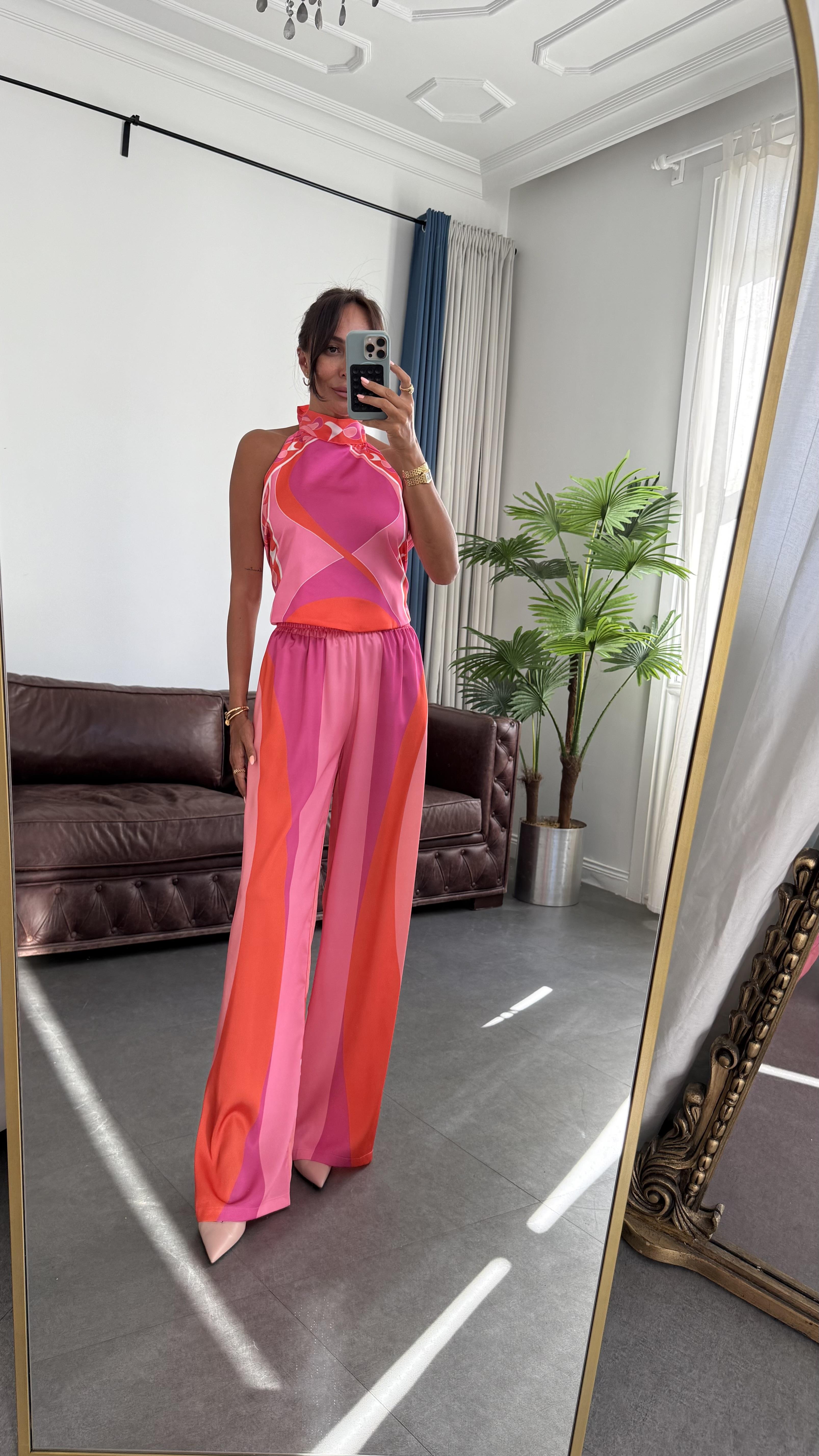 Pembe Desenli Puka Kadın Takım