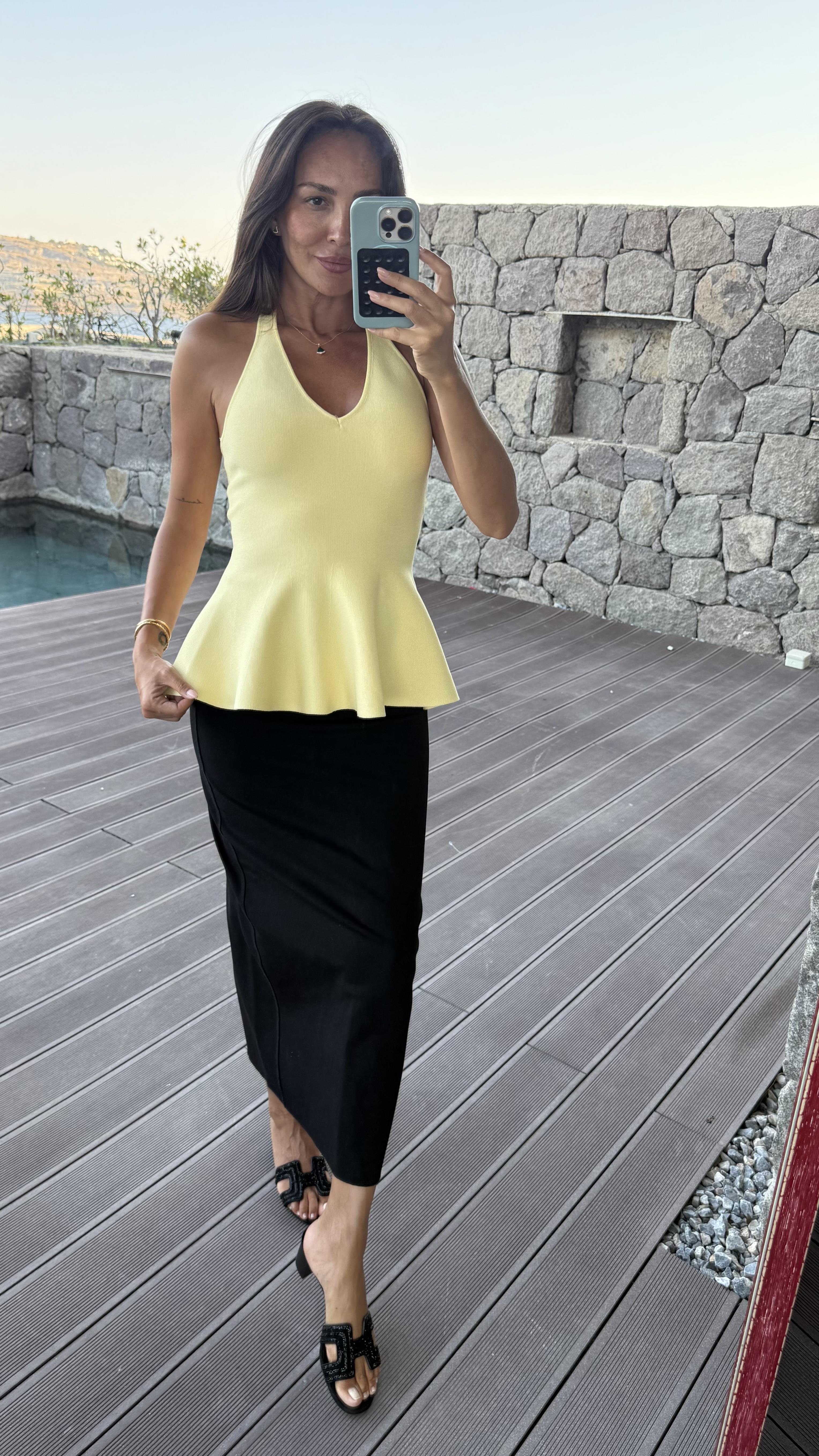 Sarı Halter V Yaka Peplum Triko Bluz