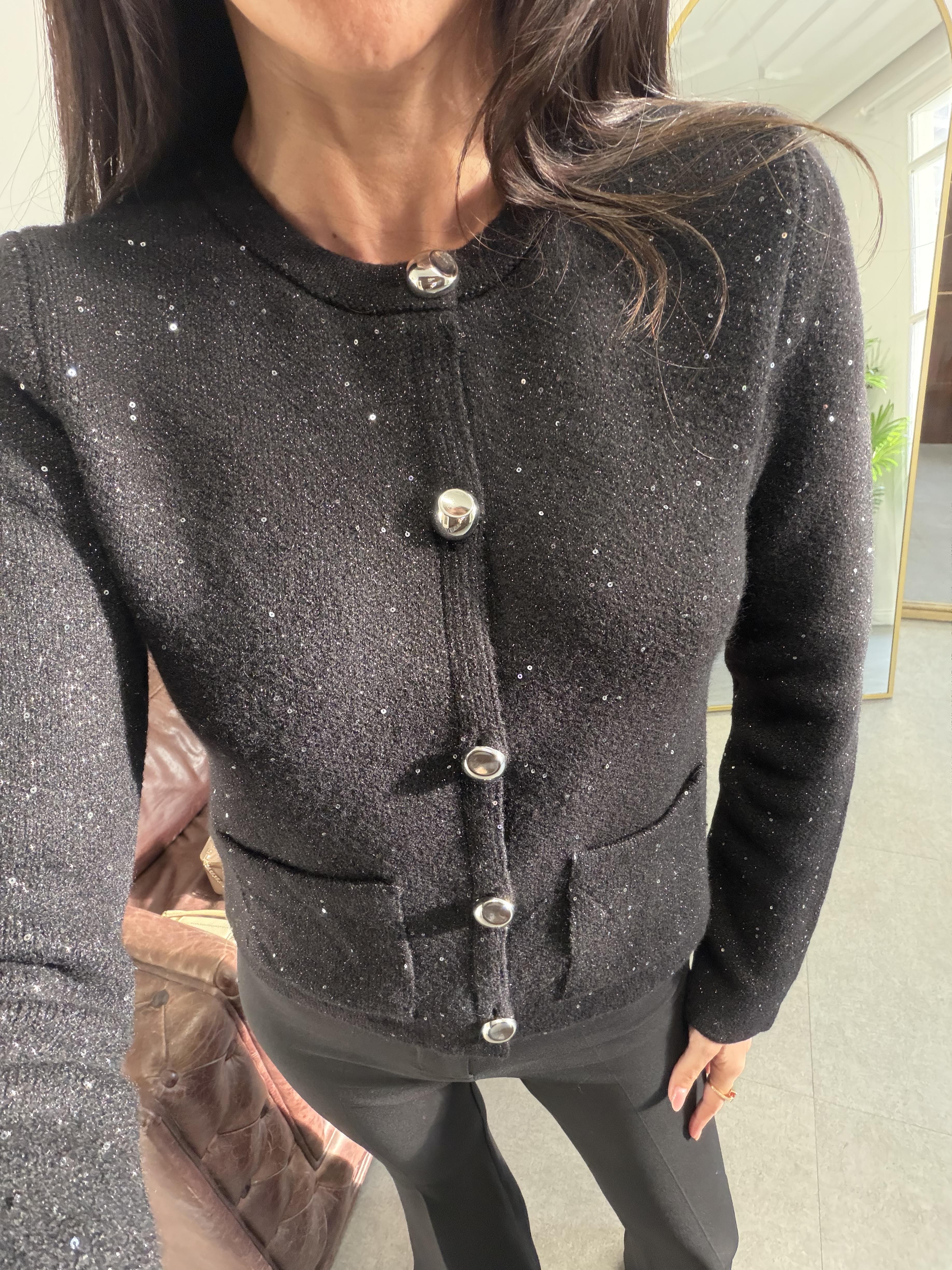 Siyah Bisiklet Yaka Pullu Simli Düğmeli Triko Hırka