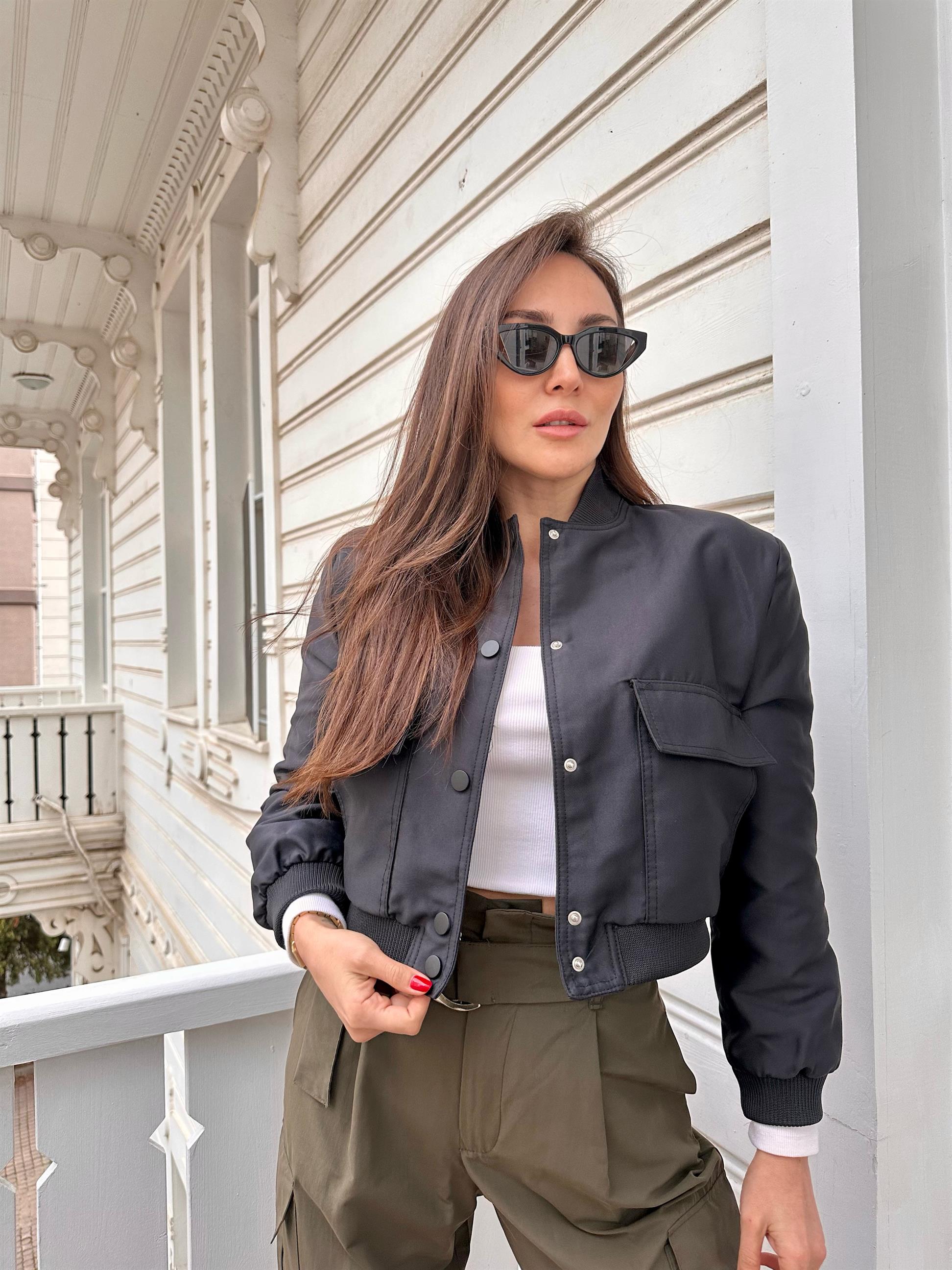 Siyah Çift Cepli Bomber Ceket · 8
