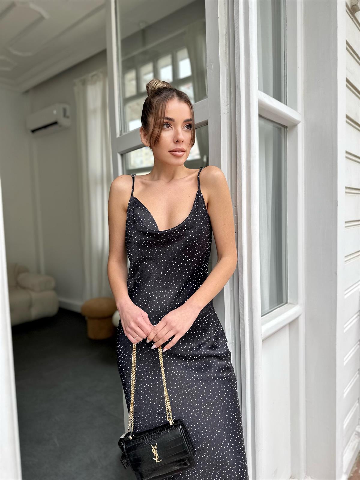 Siyah Degaje Verev Saten Elbise