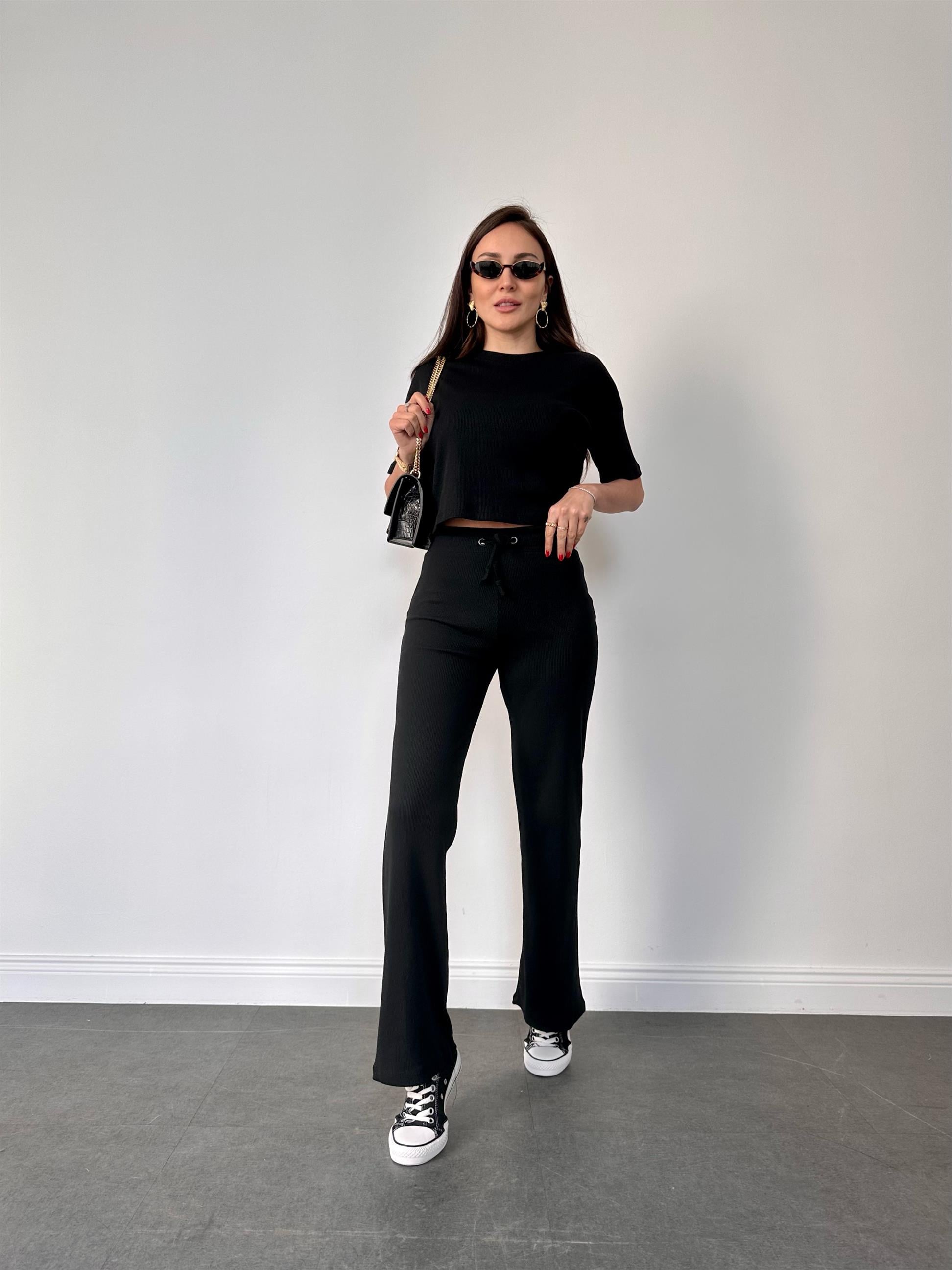 Siyah Fitilli Pamuklu Kadın Takım