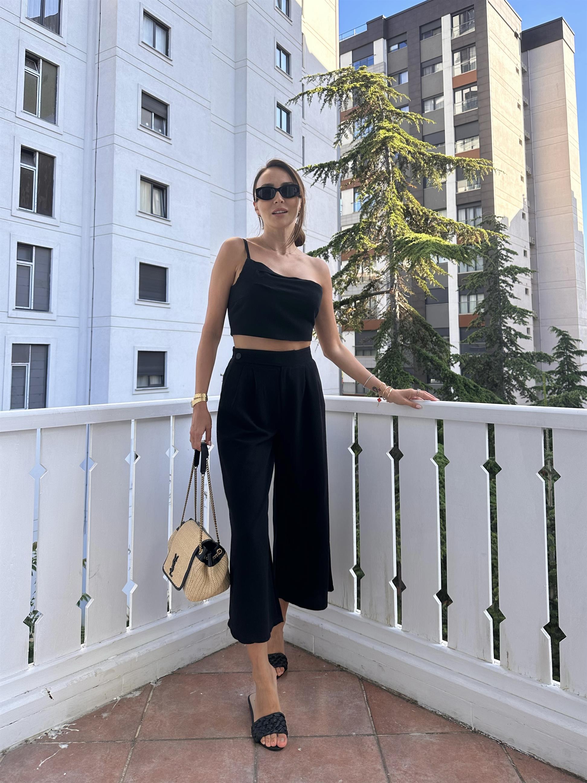 Siyah Keten Bluz Pantolon Takım