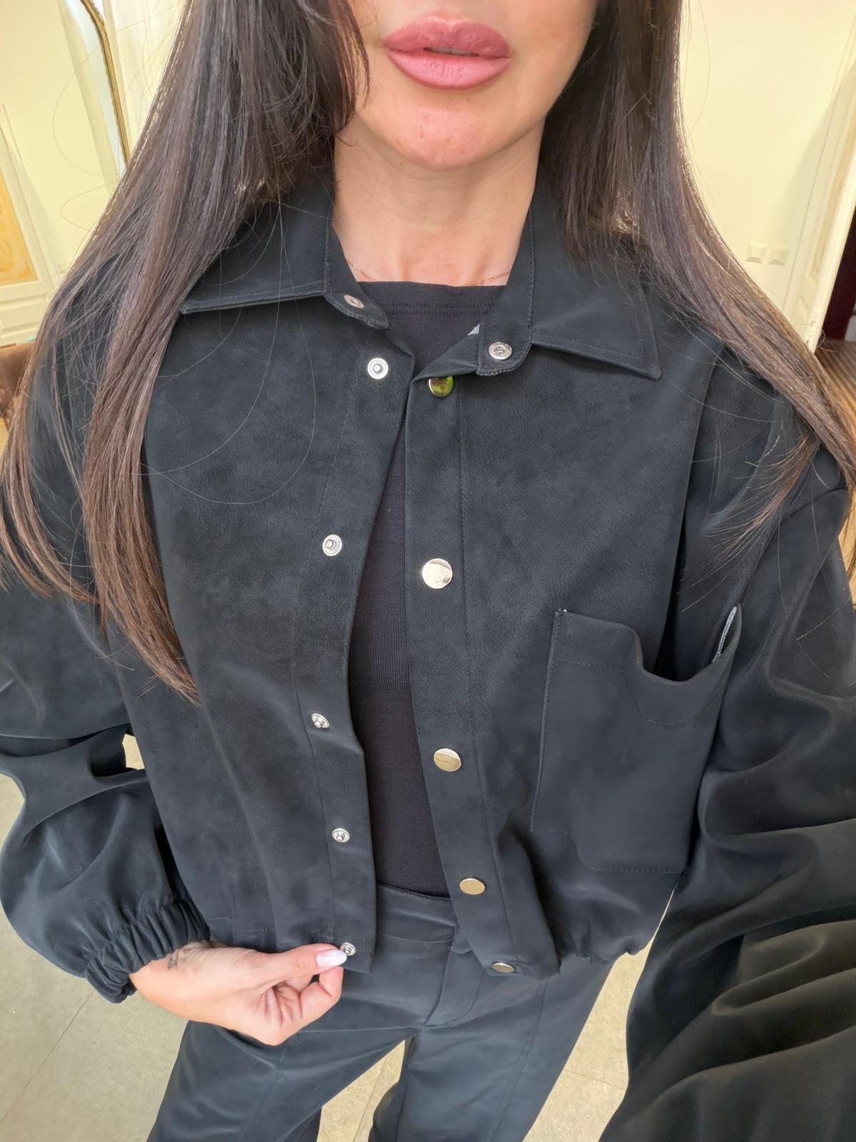 Siyah Kısa Şişkin Bomber Ceket