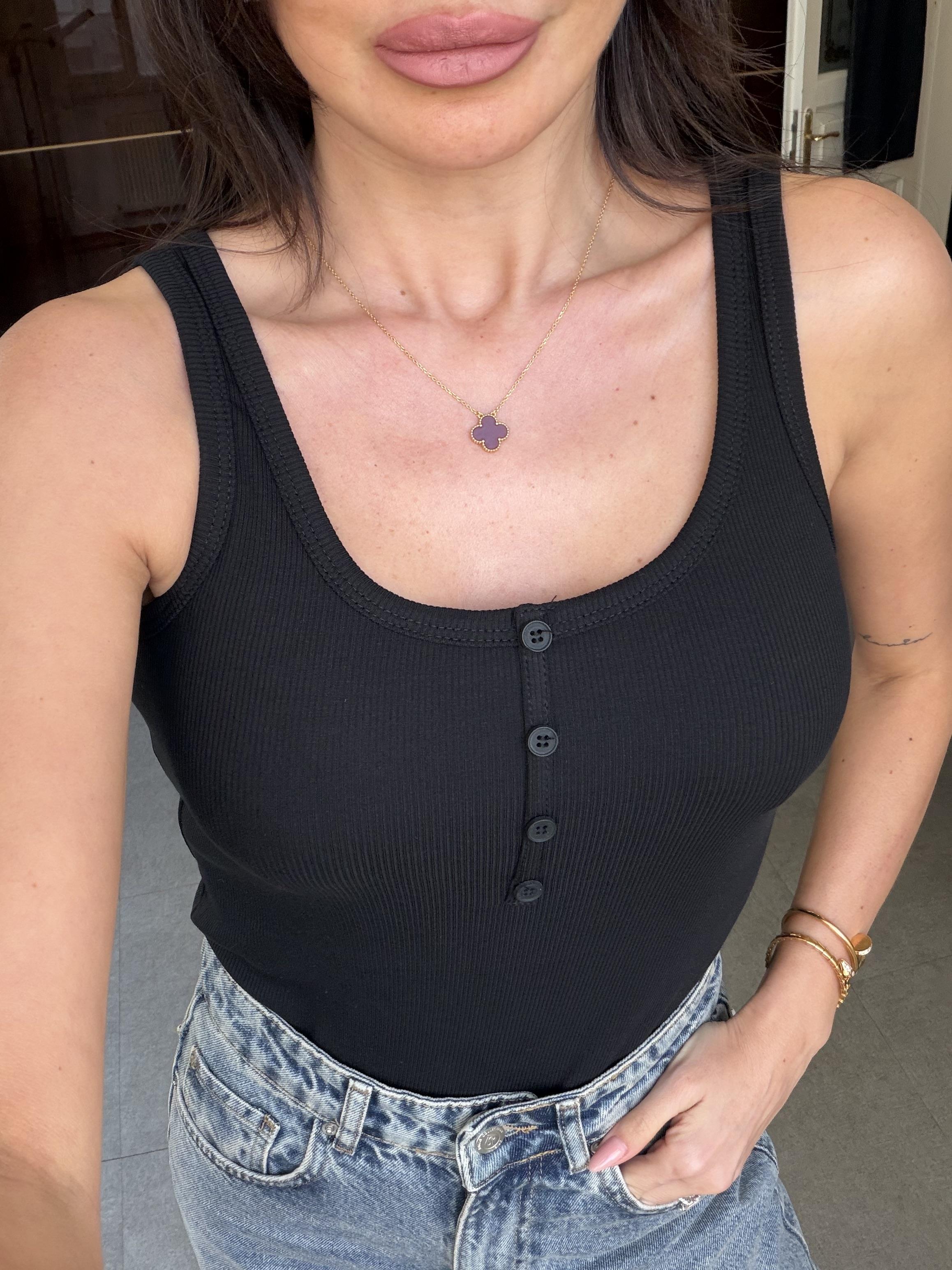 Siyah Önden Düğmeli Atlet Bluz