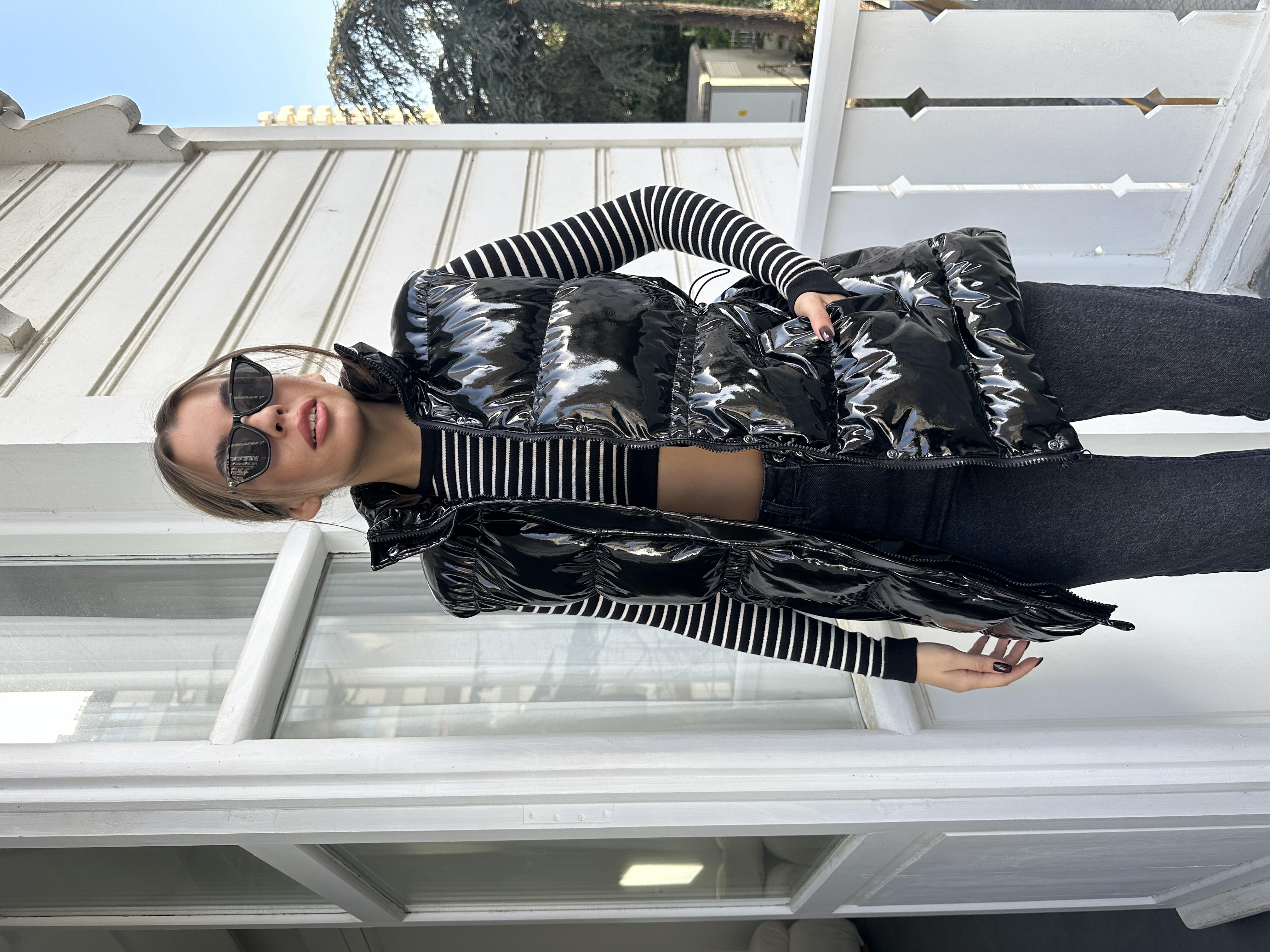 Siyah Şişme Uzun Yelek