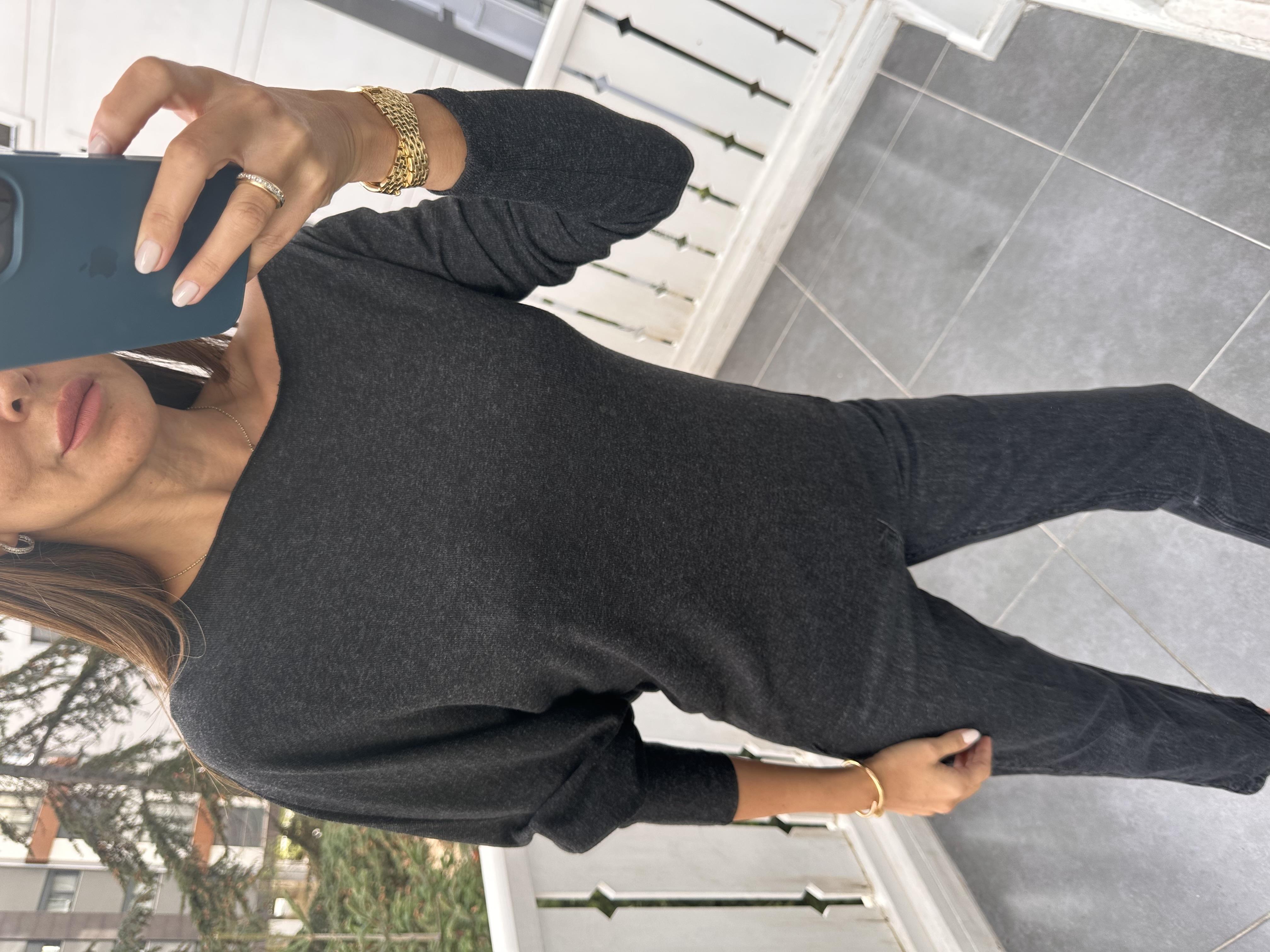 Siyah Tek Omuz Düşük Uzun Kol Bluz