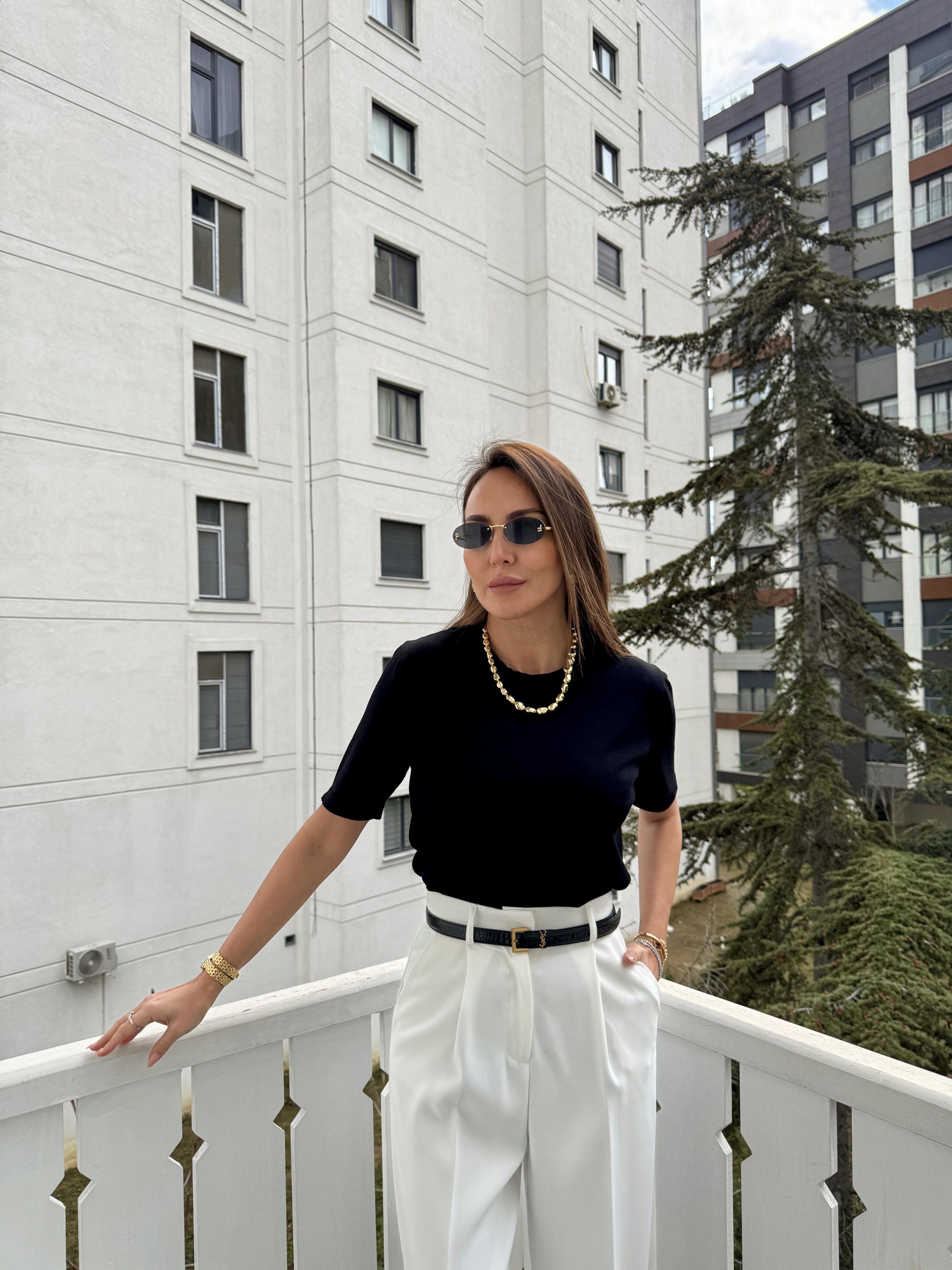 Siyah Vaniza Örgü Triko