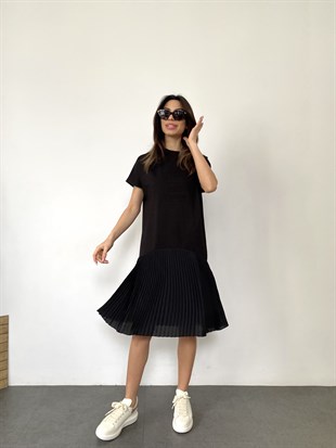 Siyah Eteği Pileli Kısa Kol Cotton Elbise - Bolesa Suadiye