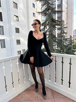 Siyah Kuplu Kloş Mini Elbise
