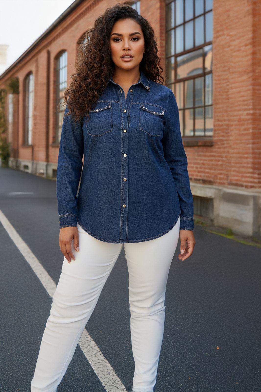 Büyük Beden Cebi Ve Yakası İşli Kot Gömlek