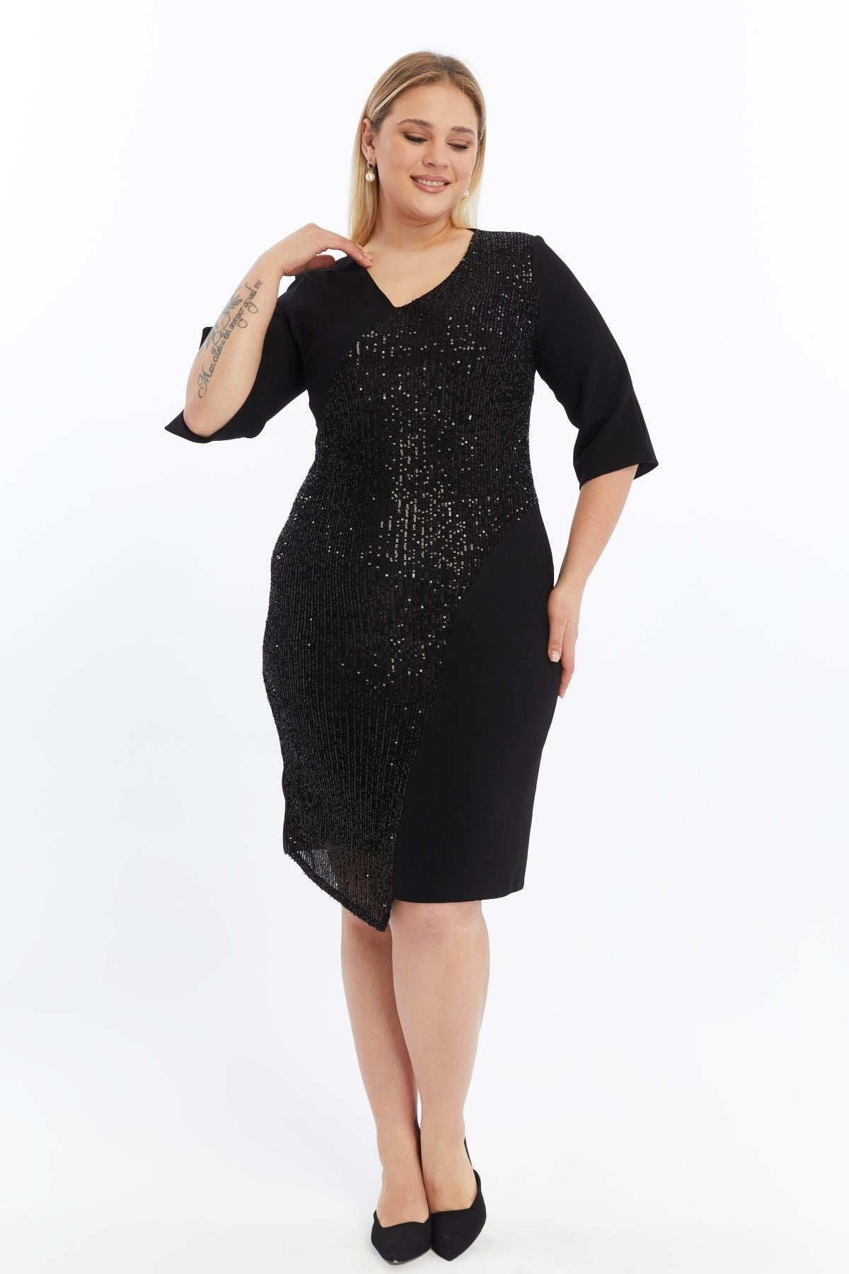 Büyük Beden Asimetrik Payetli Elbise