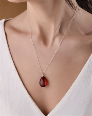 925 Ayar Gümüş Özel Seri Kırmızı Kehribar Kolye