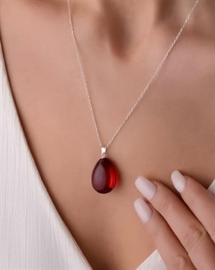 925 Ayar Gümüş Özel Seri Kırmızı Kehribar Kolye