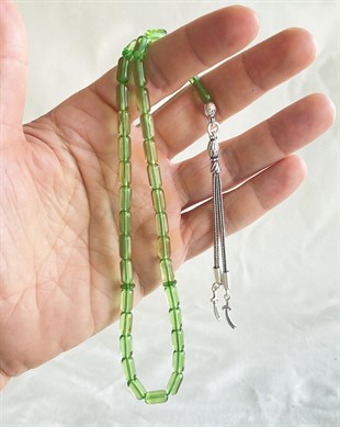 925 Ayar Gümüş Püsküllü Silindir Kesim Yeşil Damla Kehribar Tesbih