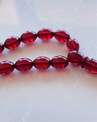 9x7 mm Arpa Kesim Dominik Kırmızı Damla Kehribar Tesbih