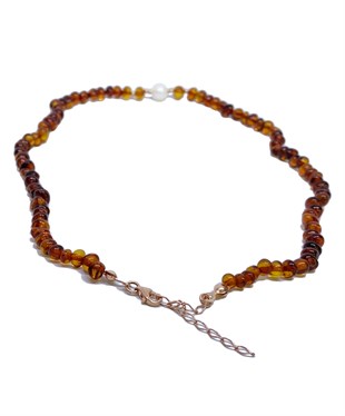 İnci Taşlı Gümüş Zincirli Karamel Rengi Anne Kehribar Kolye