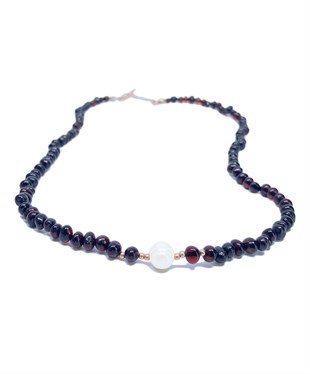 İnci Taşlı Gümüş Zincirli Vişne Rengi Anne Kehribar Kolye