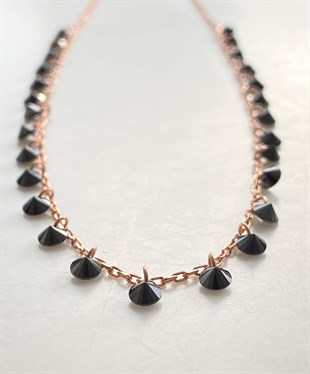 Yuvarlak Siyah Taşlı Gümüş Kolye