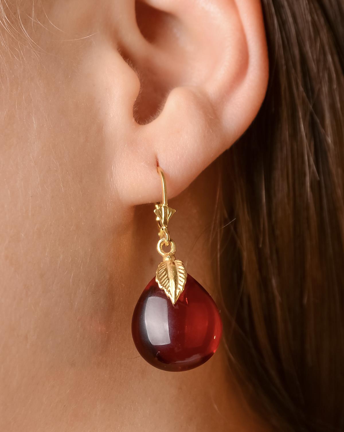 925 Ayar Yaprak Tasarım Gümüş Kırmızı Kehribar Küpe