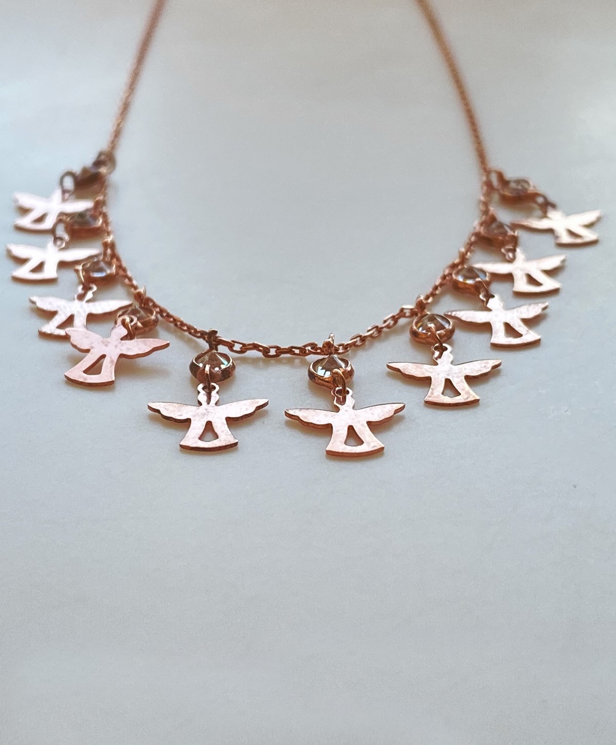 Gurmet Taşlı Melek Gümüş Kolye