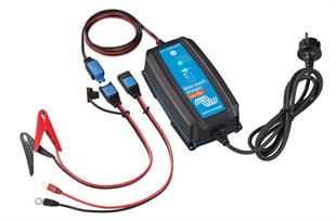 Blue Smart IP65 Charger 12/15