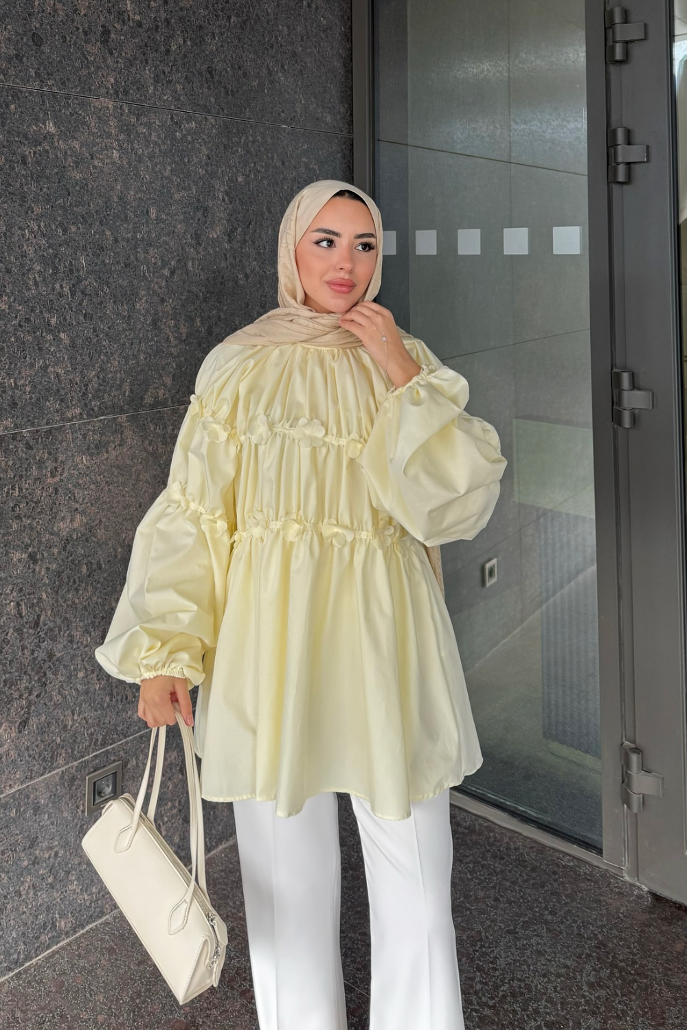 Çiçek Detaylı Gömlek Sarı