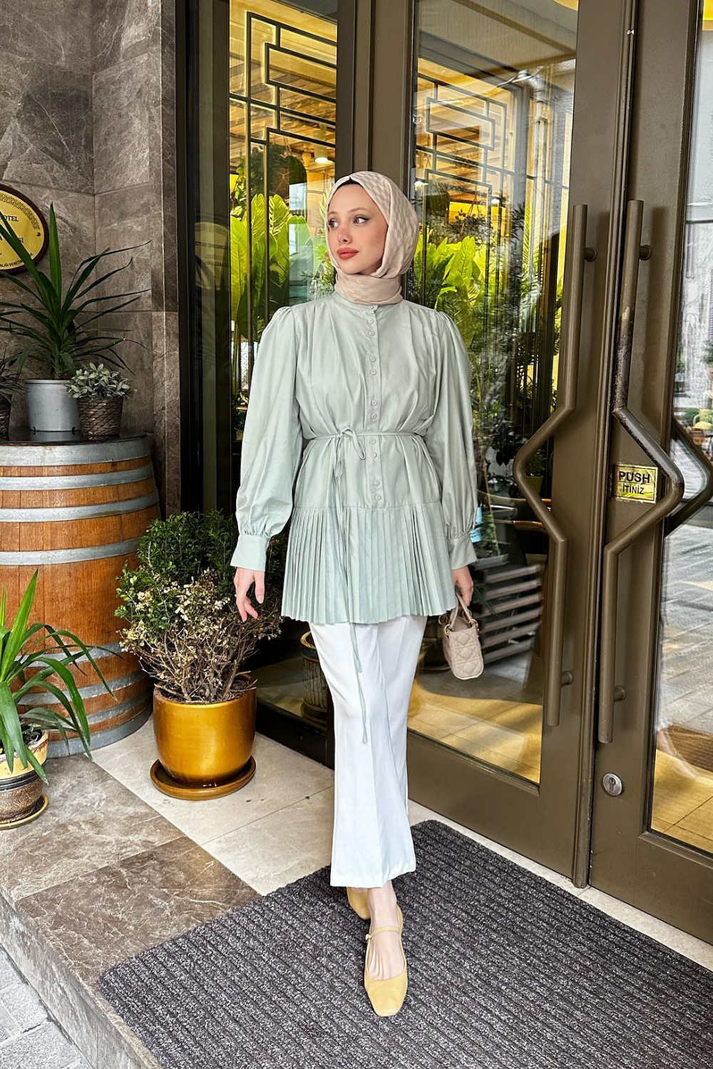 KENDALL GÖMLEK MİNT