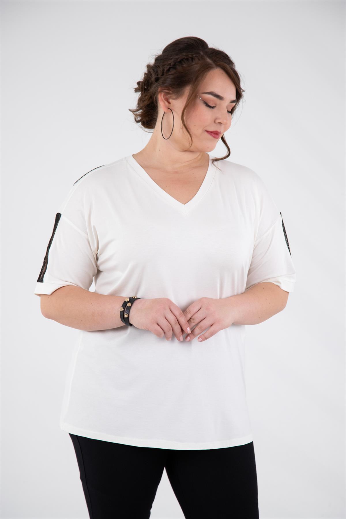 Büyük Beden 1111043 Sırt Detaylı Bluz  Beyaz