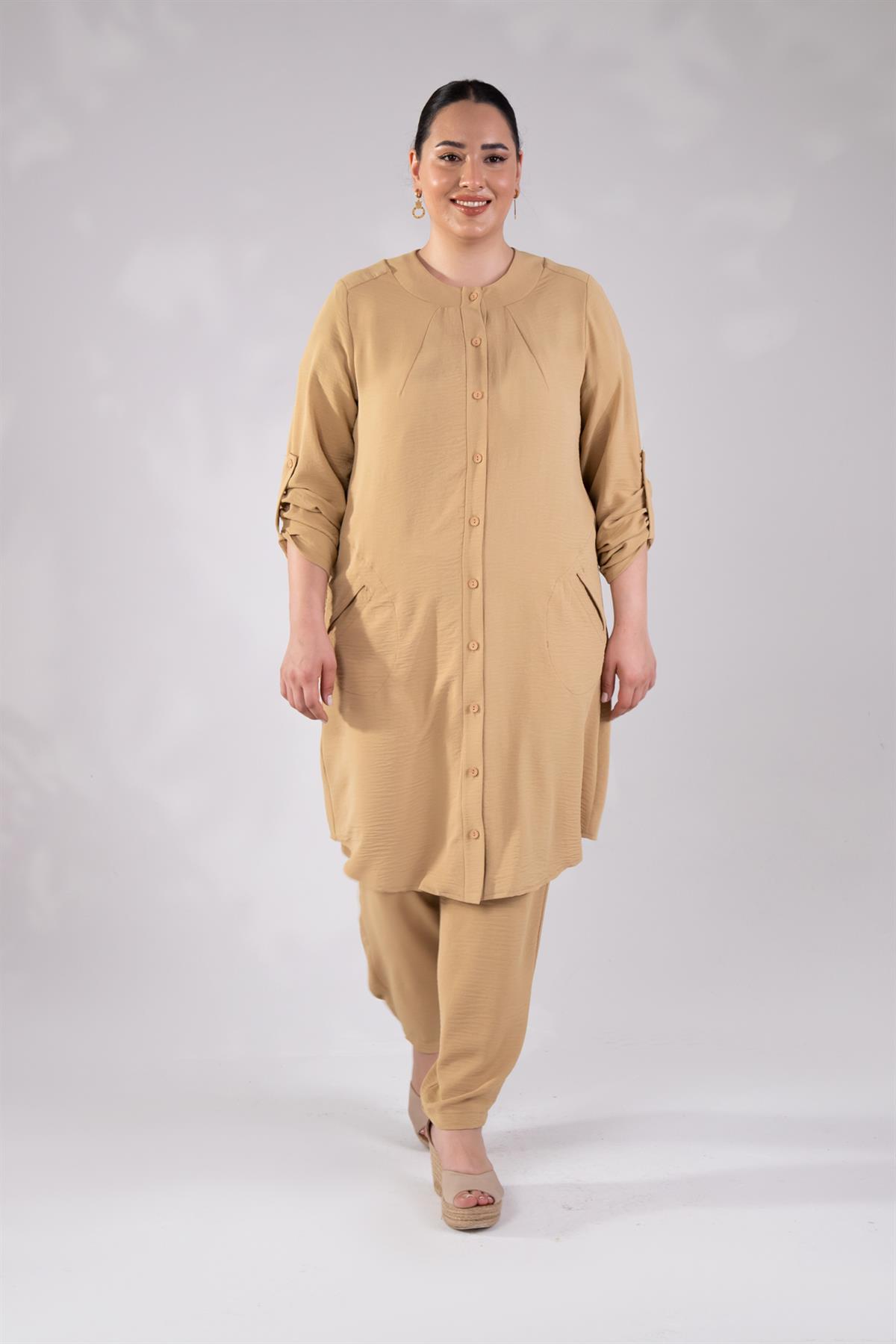 Büyük Beden 112092 Önü Düğmeli Cepli Kap  Vizon