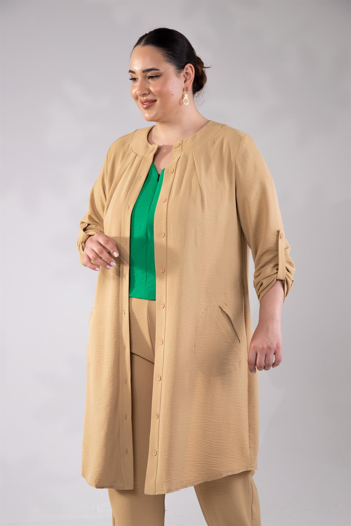 Büyük Beden 112092 Önü Düğmeli Cepli Kap  Vizon