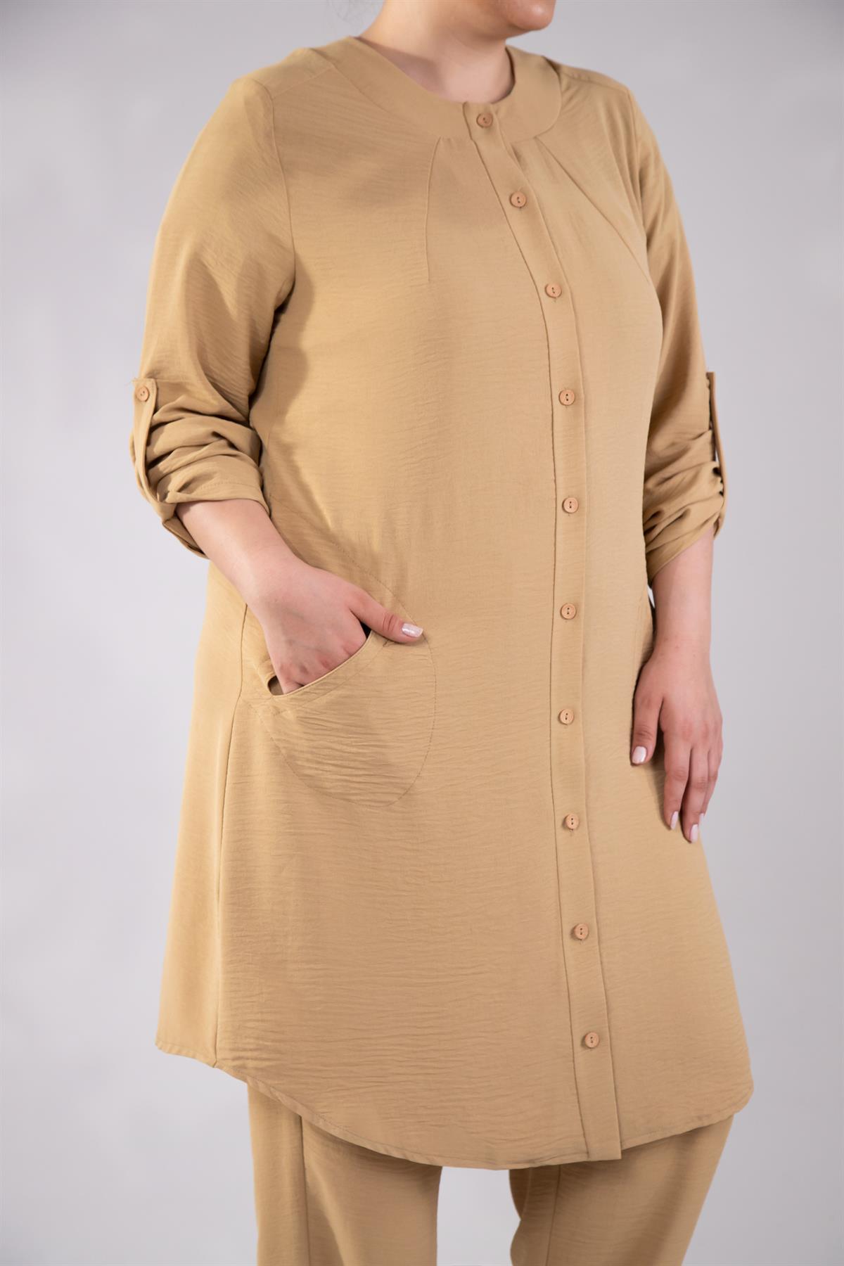 Büyük Beden 112092 Önü Düğmeli Cepli Kap  Vizon