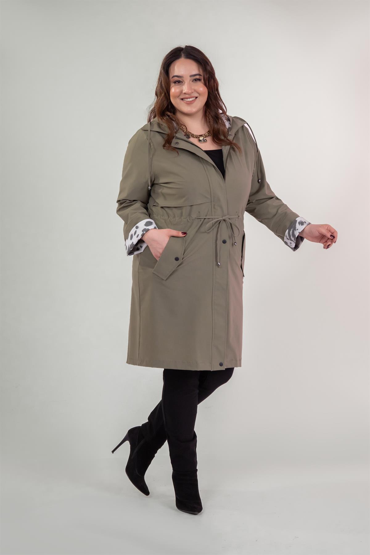 Büyük Beden 122137 Leoparlı Trençkot Haki