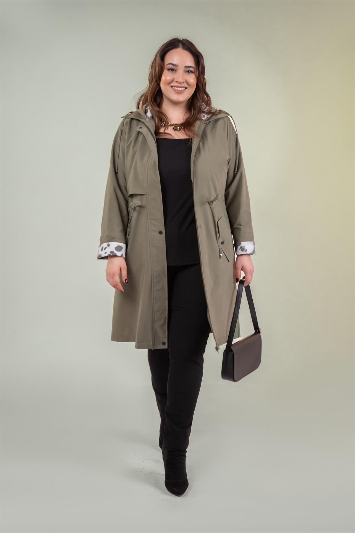 Büyük Beden 122137 Leoparlı Trençkot Haki