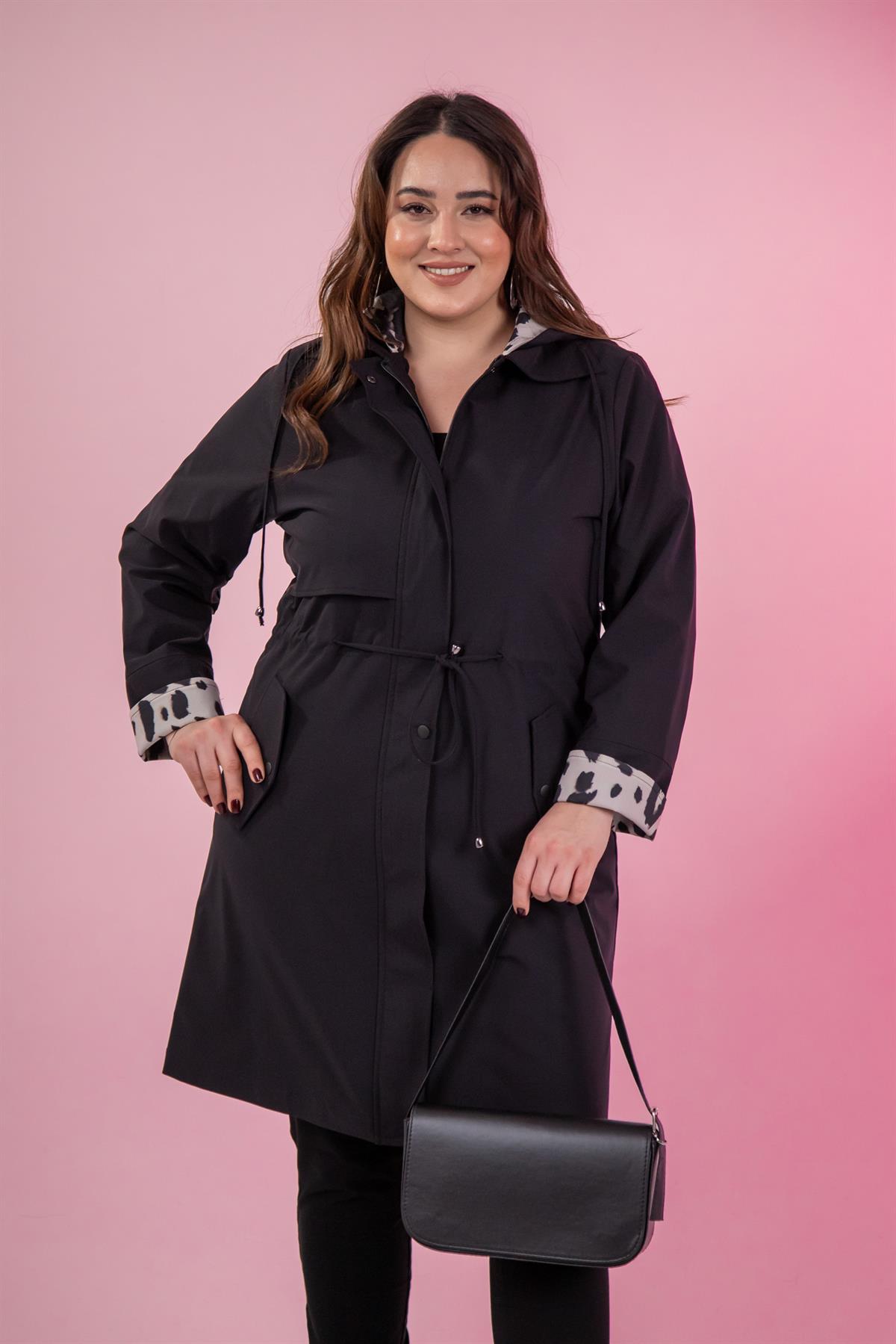 Büyük Beden 122137 Leoparlı Trençkot Siyah