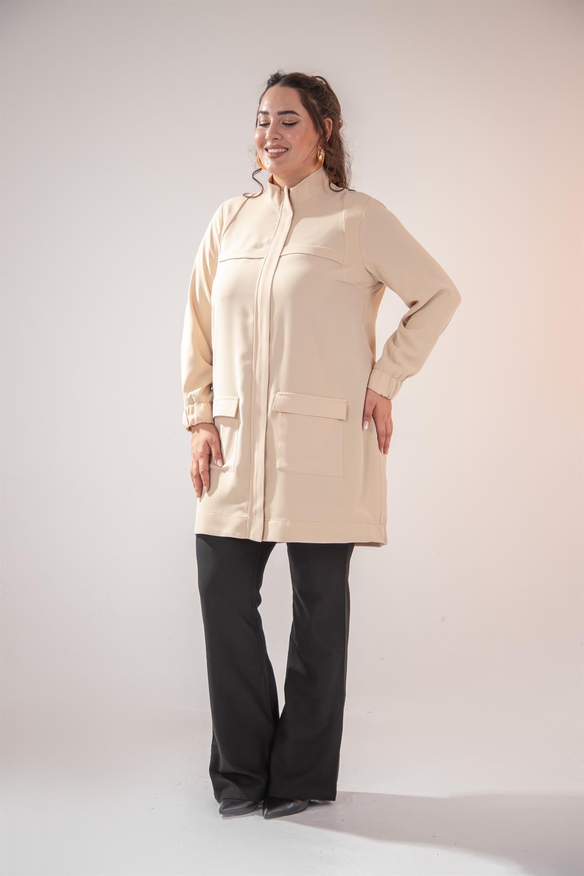 Büyük Beden 122143 Cepli Fermuarlı Kap  Taş