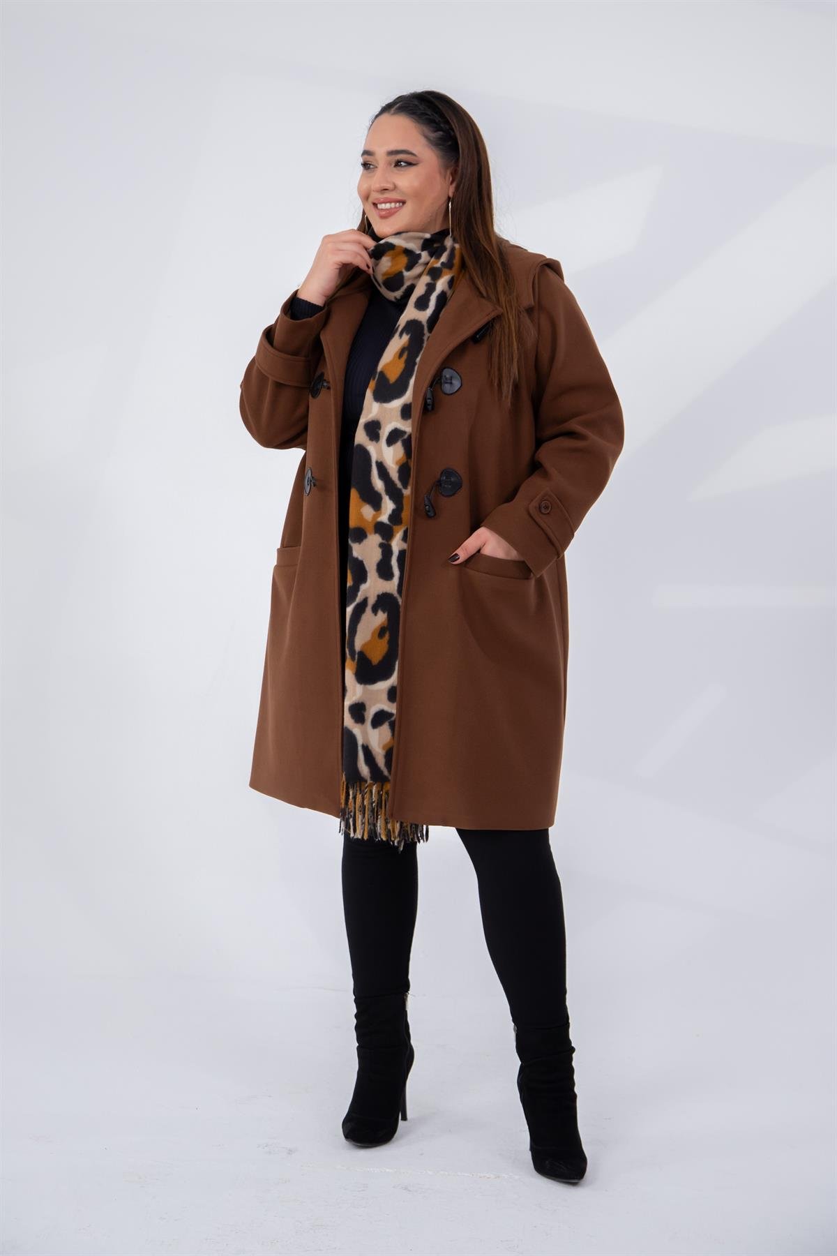 Büyük Beden 122191 Cepli-Düğme Detaylı Kaban Kahverengi