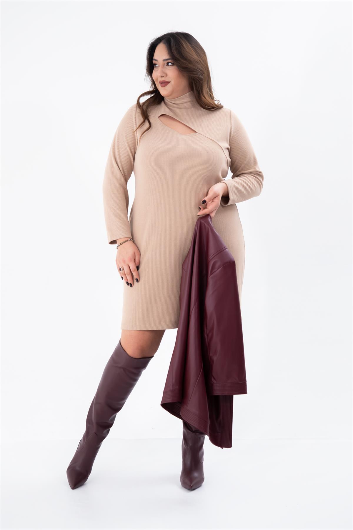 Büyük Beden 122197 Gögüs Detaylı Triko Elbise  Bej