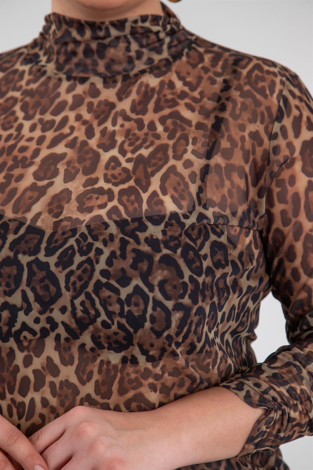 Büyük Beden 122201 Leopar Desenli Bluz  Kahverengi