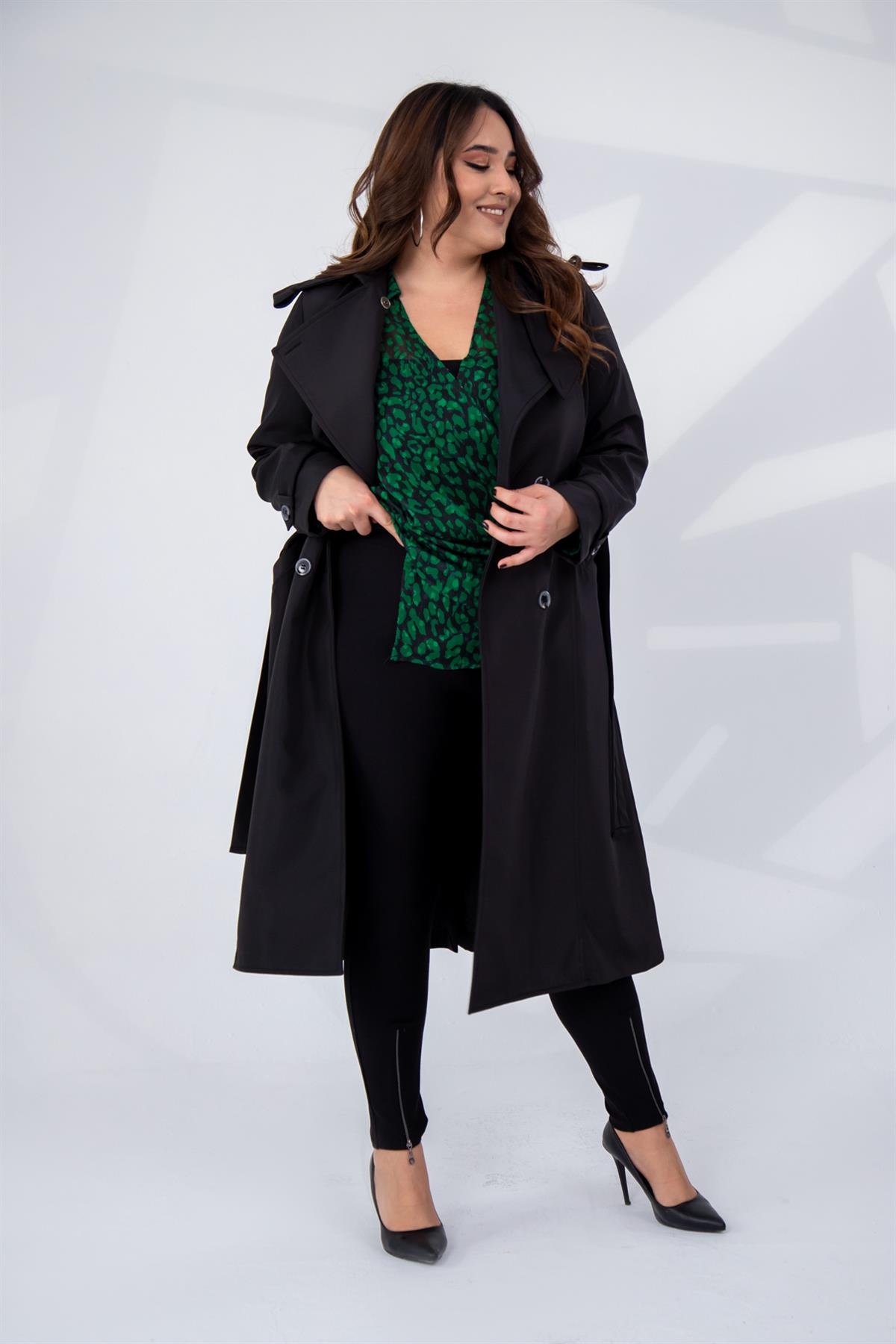 Büyük Beden 122207 Yaka Tokalı Trençkot  Siyah