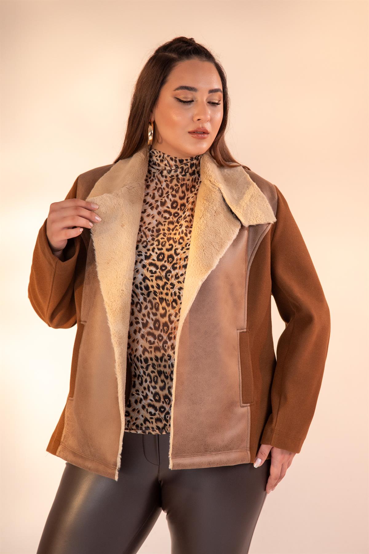 Büyük Beden 12224154 Kürk Yaka Kaşe Mont Camel