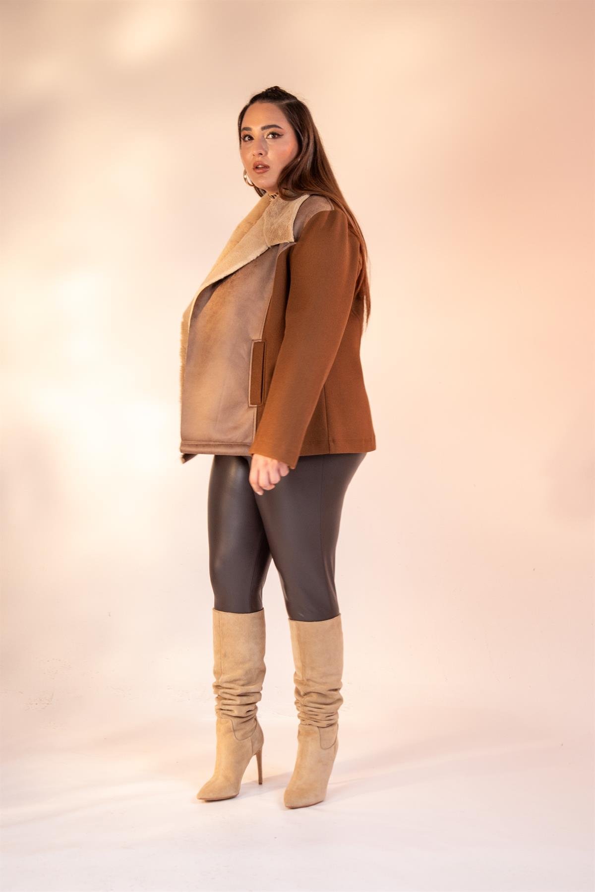 Büyük Beden 12224154 Kürk Yaka Kaşe Mont Camel